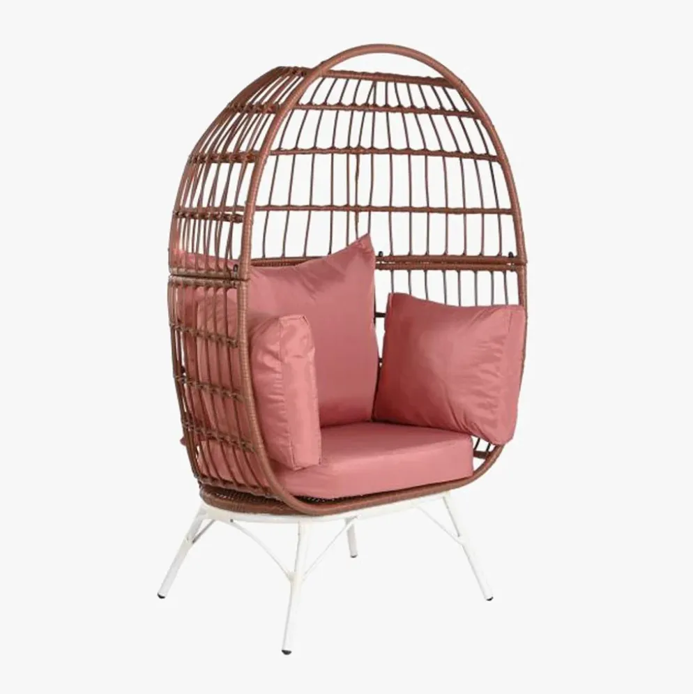 Cadeirão em Metal Branco e Rattan Rosa 99x71x147