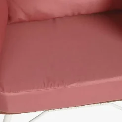Cadeirão em Metal Branco e Rattan Rosa 99x71x147