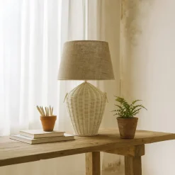 Candeeiro de Mesa Rattan Branco