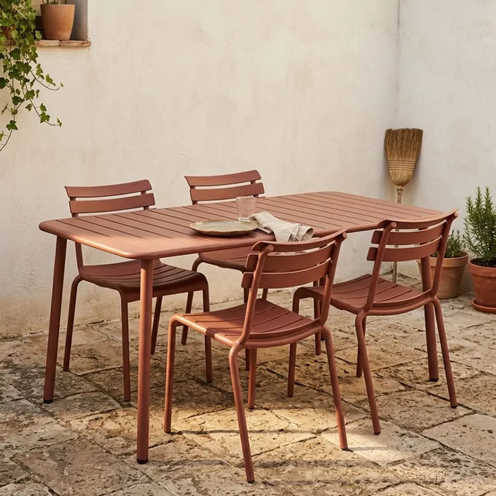 Conjunto de Mesa com 4 cadeiras Vermelho