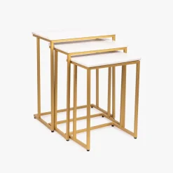Conjunto de Três Mesas de Apoio com Tampos de Mármore