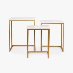 Conjunto de Três Mesas de Apoio com Tampos de Mármore