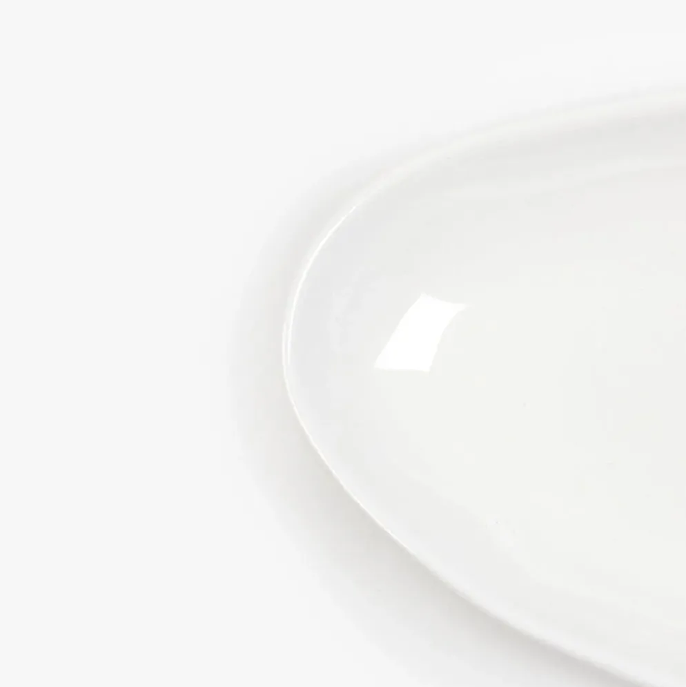 Prato oval martelado 30 cm
